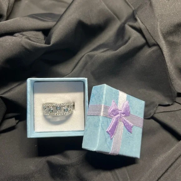 BP Silver Ring with Blue Accents - Picture 2 of 5